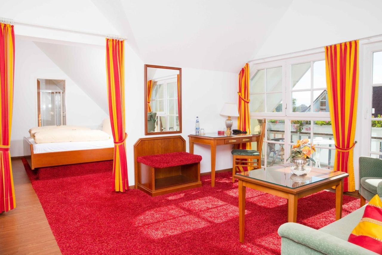 Hotel Seeperle Langenargen Eksteriør billede