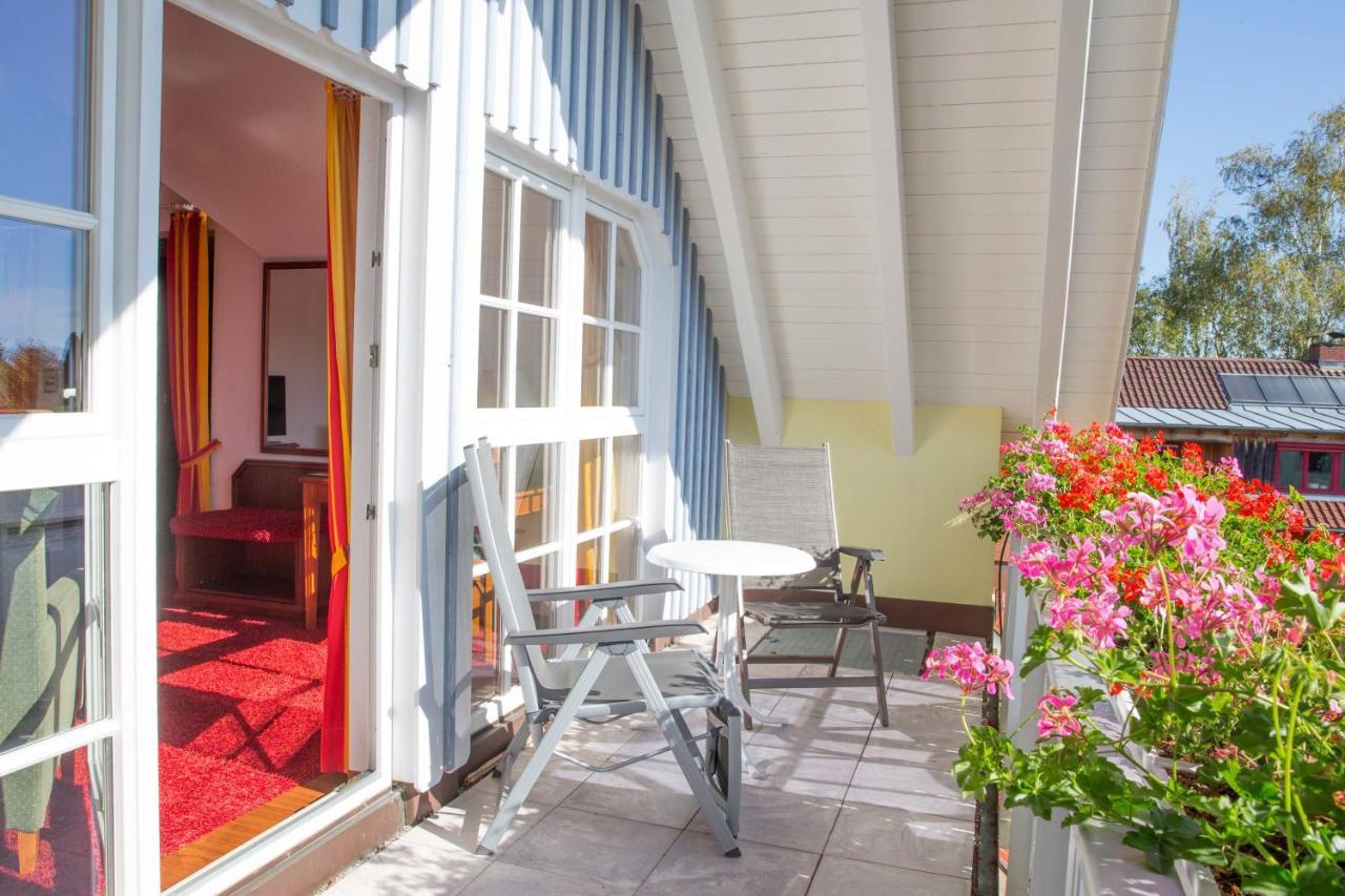 Hotel Seeperle Langenargen Eksteriør billede
