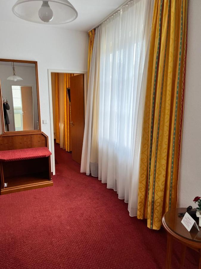 Hotel Seeperle Langenargen Eksteriør billede